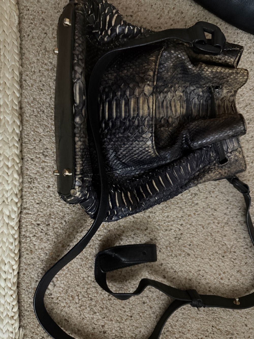Black Python-Texture Drawstring Satchel - Picture 3 of 6